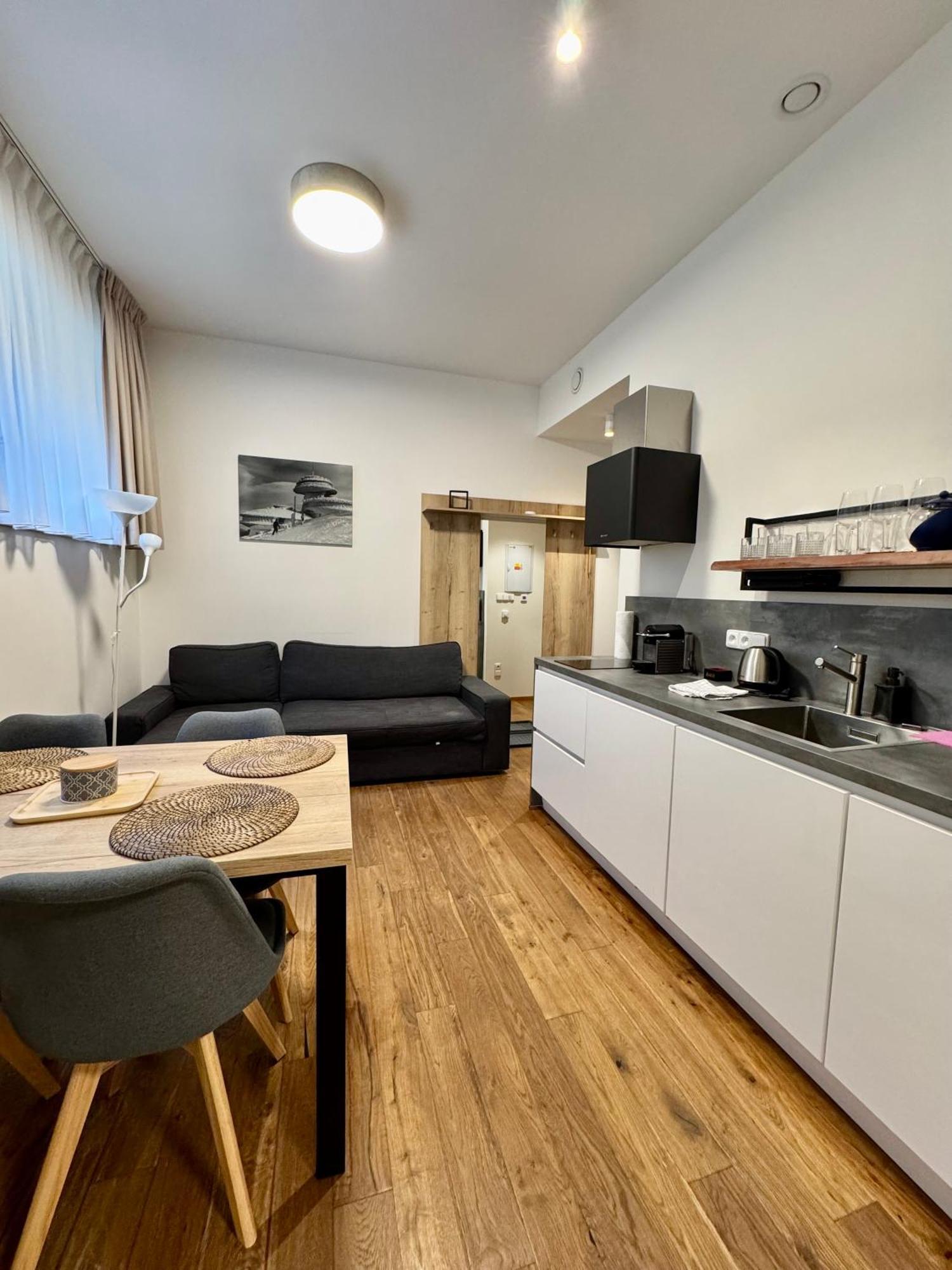 Apartmany Resort 弗尔赫拉比 外观 照片